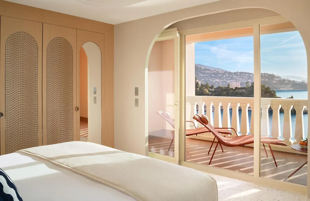 Monte-Carlo Bay Hotel & Resort-1
